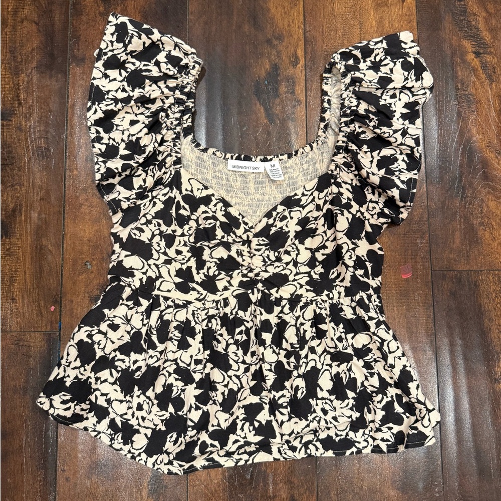 Who What Wear Black and Cream Floral Blouse